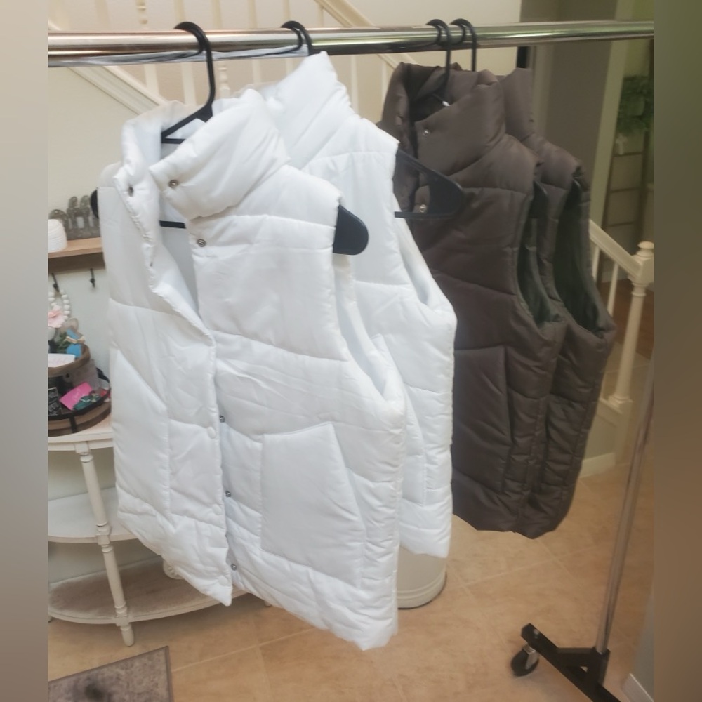 Puffer jacket vest